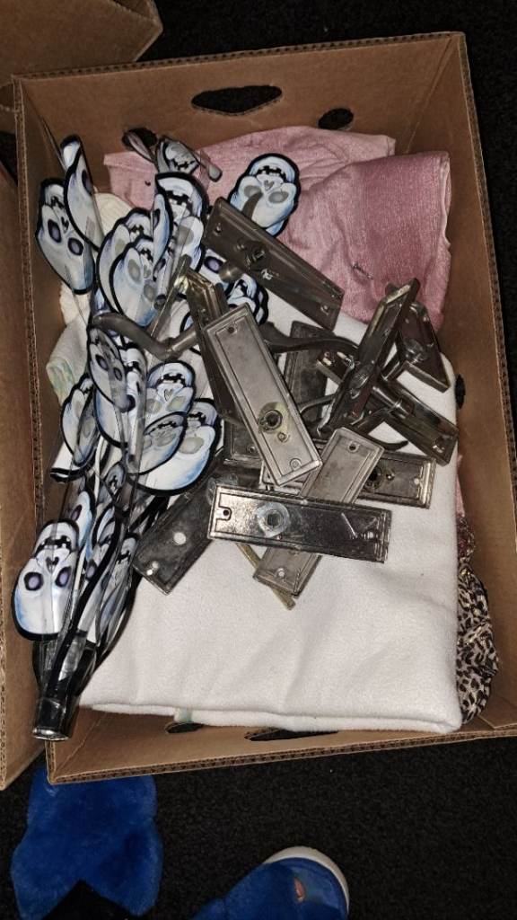 Car boot items 