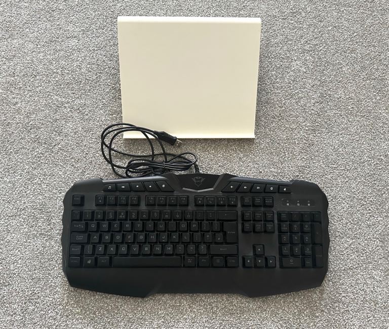 Keyboard + Notebook Stand