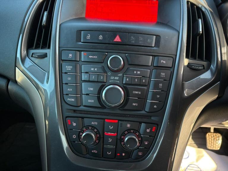 2013 Vauxhall Astra 2.0 CDTi 16V ecoFLEX Elite 5dr HATCHBACK DIESEL Manual