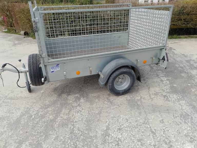 Car trailer ifor williams
