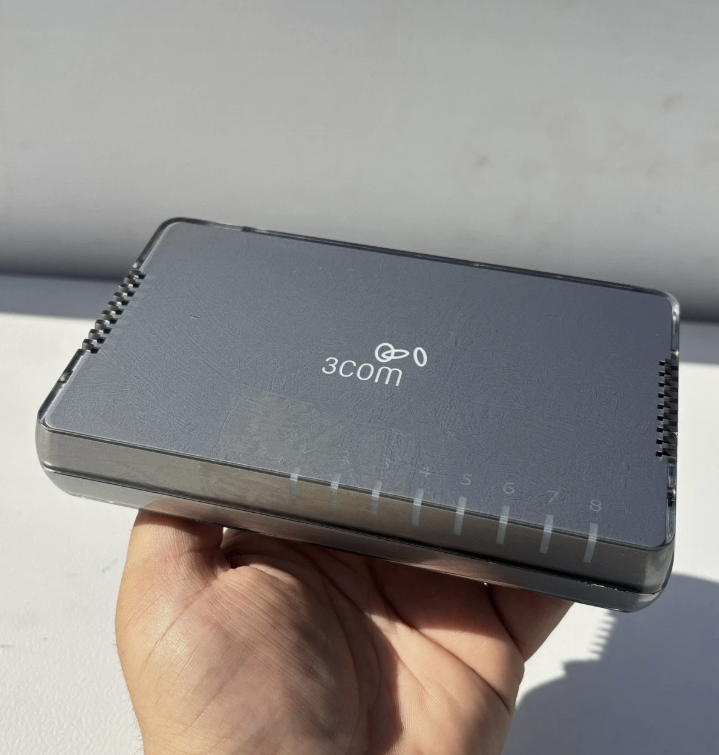 3Com Gigabit Switch 8 Port Ethernet Network 3CGSU08A Desktop LAN Tested Working