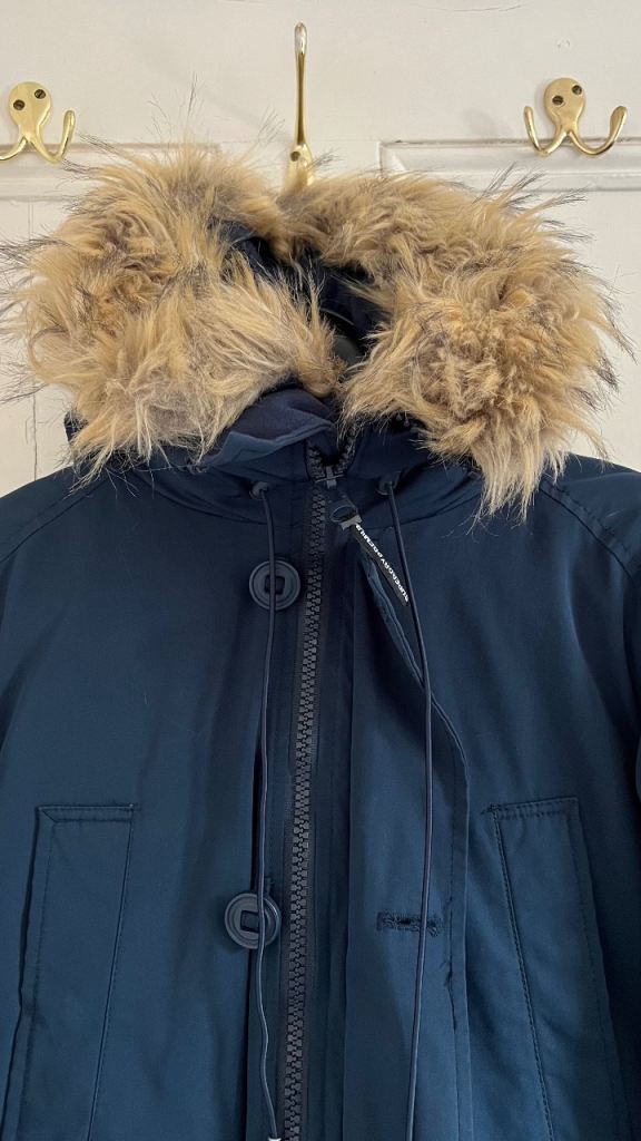 image for SUPERDRY women's parka winter jacket size 10 / S mid-length hooded faux fur pre-owned dry cleaned