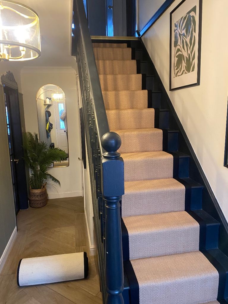 Carpet And Vinyl Flooring Fitter 