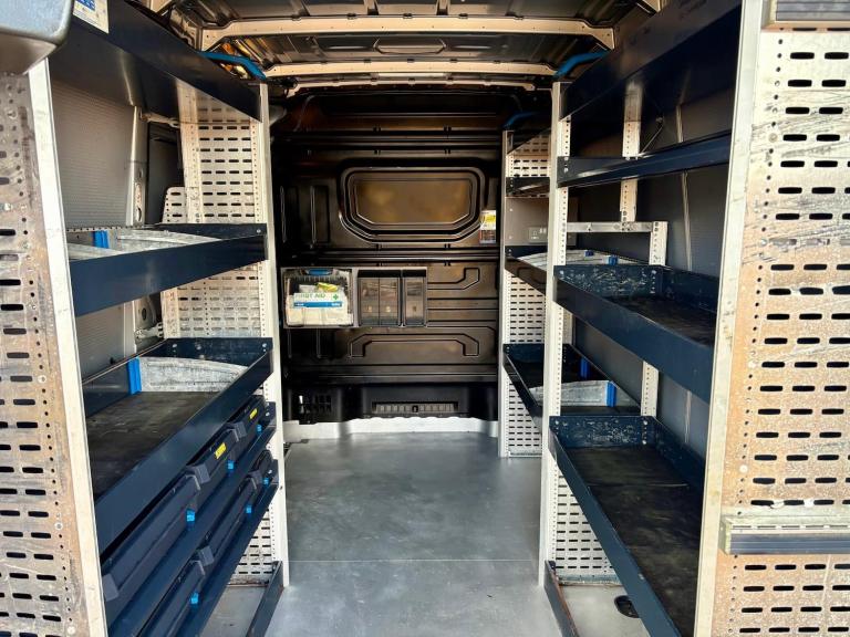 2021 Volkswagen Crafter 2.0 TDI 140PS Trendline Mwb Van ***Automatic / Workshop Van*** PANEL VAN ...