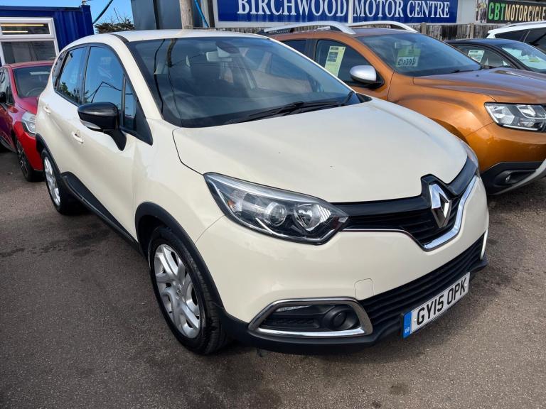 2015 Renault Captur 0.9 TCe ENERGY Dynamique MediaNav Euro 5 (s/s) 5dr HATCHBACK Petrol Manual
