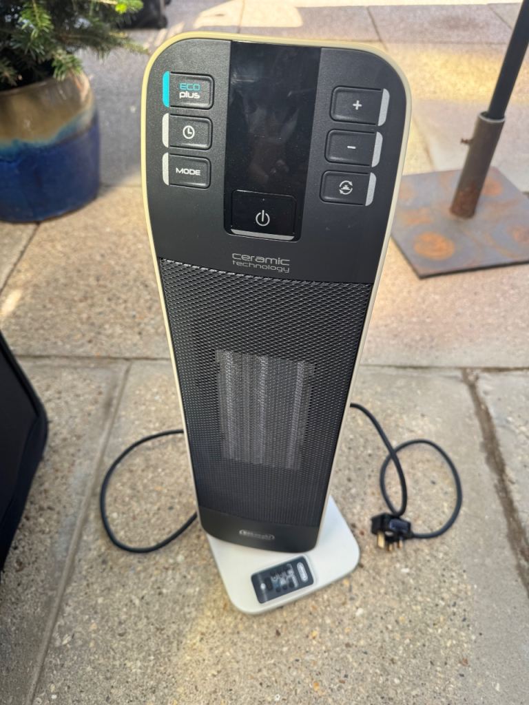 Portable fan heater With remote 