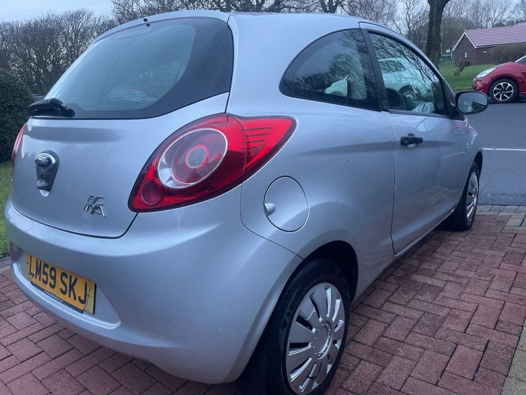 Ford, KA, Hatchback, 2009, Manual, 1242 (cc), 3 doors