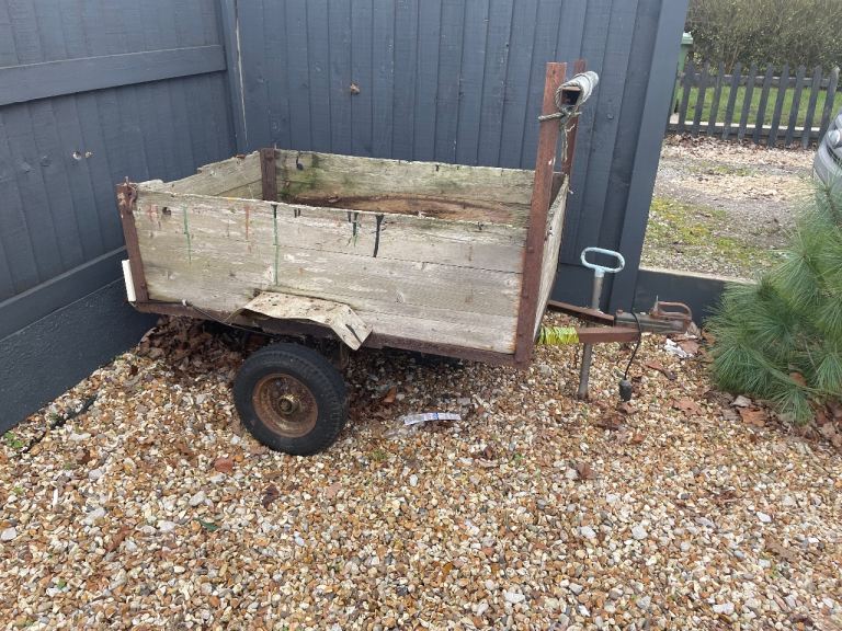 Car trailer