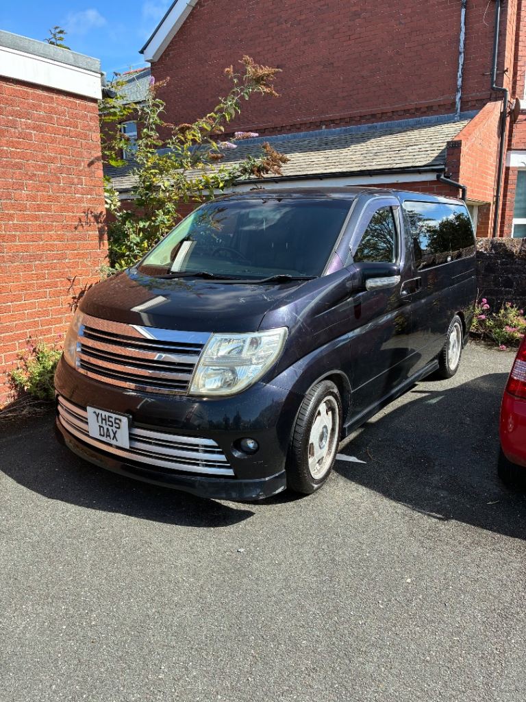 Nissan Elgrand 2005, 3490 (cc)