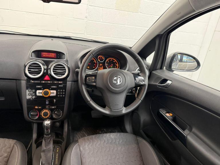2013 Vauxhall Corsa 1.4 16V SE Auto Euro 5 5dr HATCHBACK Petrol Automatic