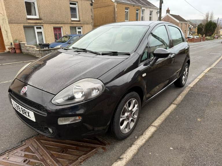 Fiat, PUNTO, Hatchback, 2016, Manual, 1368 (cc), 5 doors