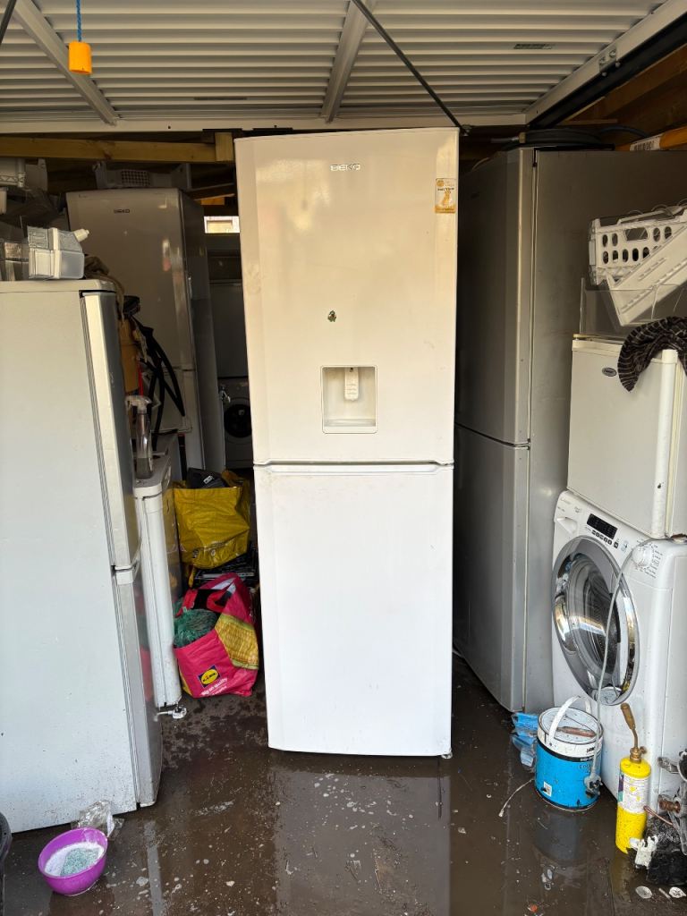 Beko fridge freezer k60315H/ B776 frost free—free delivery 