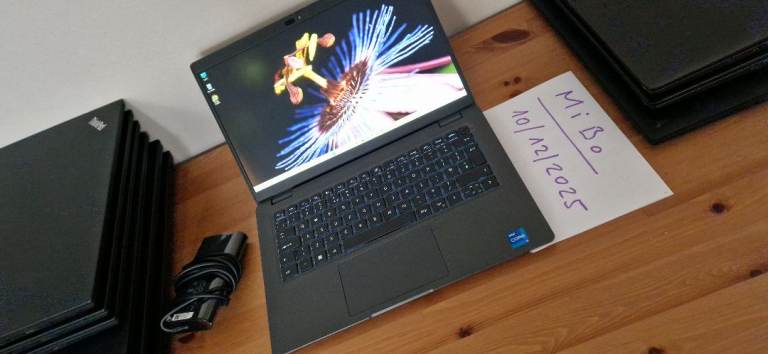 2024 12th generation 14" Core i5 32GB RAM 512GB SSD DELL Latitude Windows 11 MS Office Laptop 01