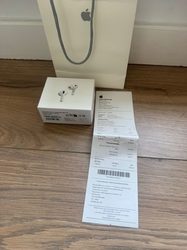 Apple AirPods Pro 3 – Brand New, Unopened