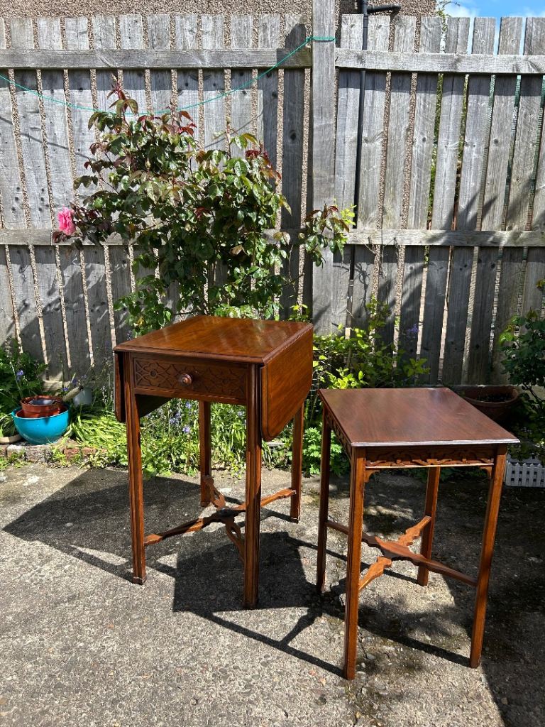 Antique Pembroke table by Waring & Gillow
