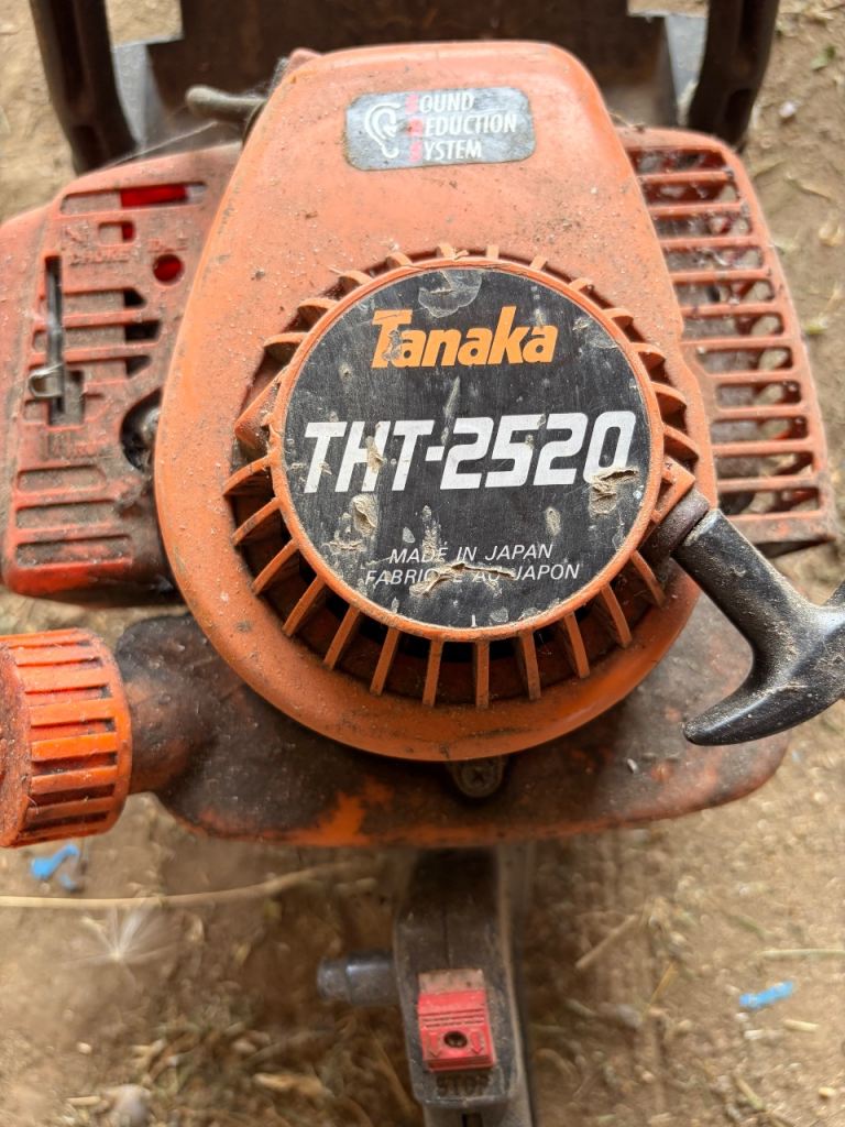 Tanaka THT-2520 Petrol Hedge Trimmer – Fair Condition