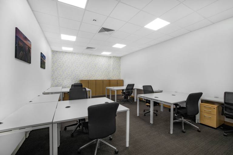 Lanarkshire - ML1 4WR \ Workspace for Teams of 3