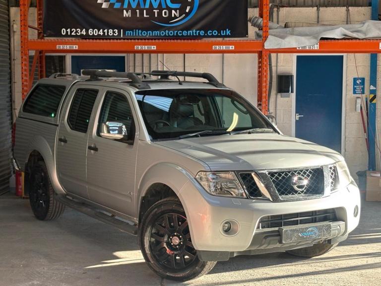 2010 Nissan Navara Double Cab Pick Up Outlaw 3.0dCi V6 231 4WD Auto PICK UP DIESEL Automatic