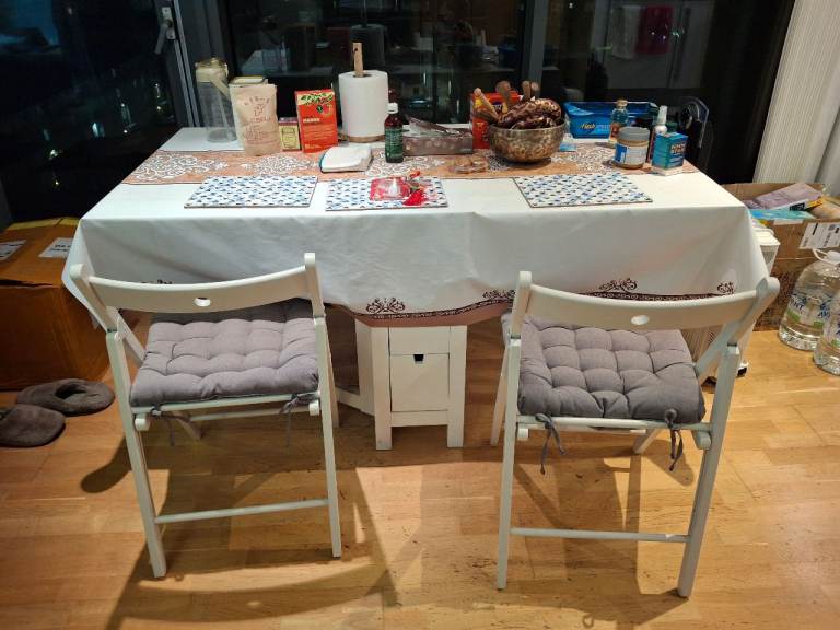 Nice IKEA Dining Table and Chairs for quick sale