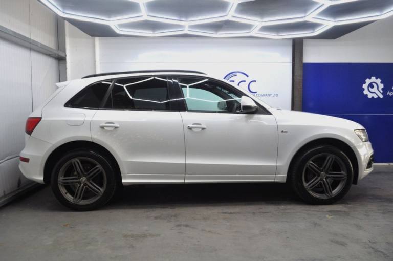 2014 Audi Q5 2.0 TDI S line Plus SUV 5dr Diesel S Tronic quattro Euro 5 (s/s) (177 ps) ESTATE Die...