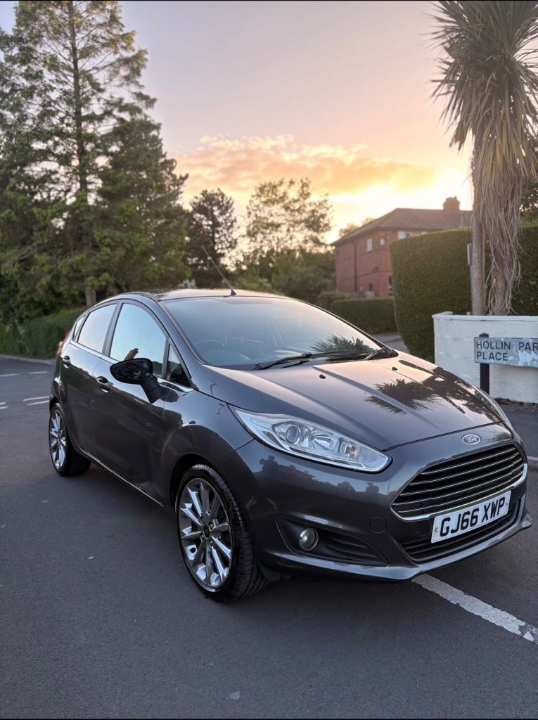 Ford, FIESTA, Hatchback, 2016