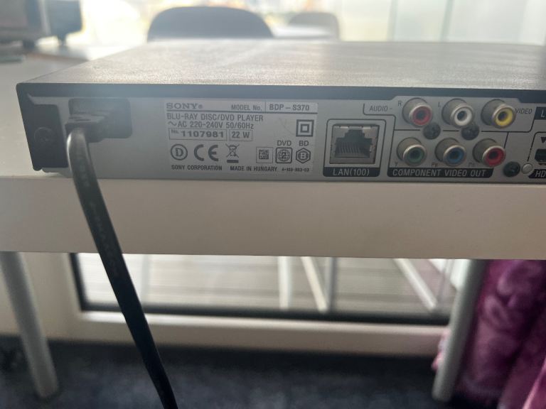 Sony BDP-S370 Blu-ray Disc Player