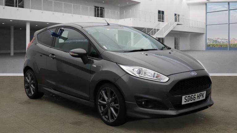 FINANCE AVAILABLE 2016 FORD FIESTA 1.0 T EcoBoost ST-Line LOW MILEAGE
