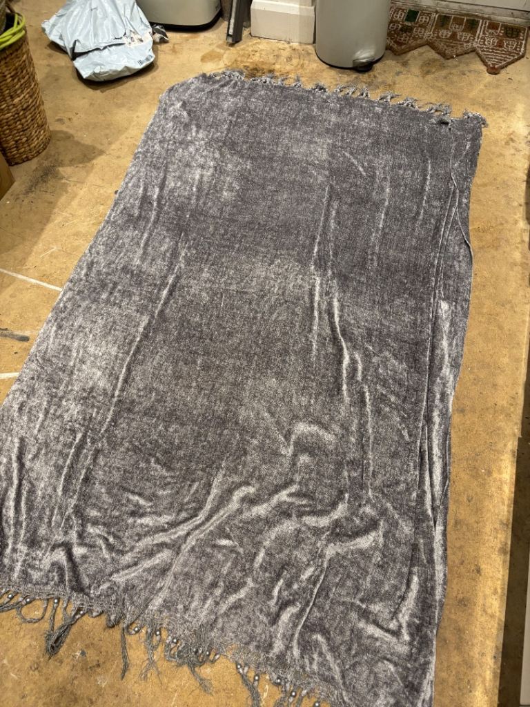 image for Laura Ashley throw 