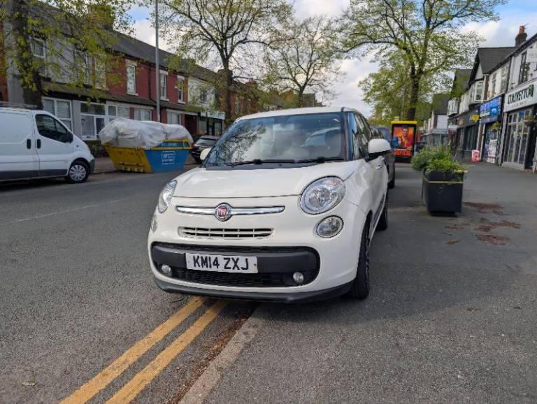 Fiat, 500L, MPV, 2014, Manual, 1368 (cc), 5 doors