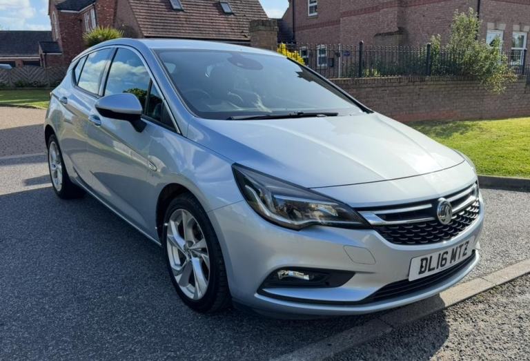 2016 VAUXHALL ASTRA 1.6 CDTi SRi NAV FULL MOT RUNS/DRIVES GREAT JUST SERVICED! 