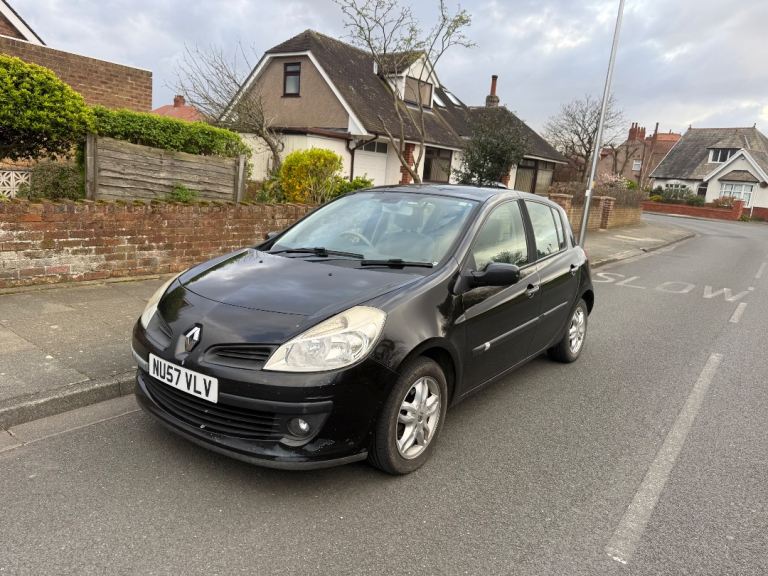 Renault, CLIO, Hatchback, 2007, Manual, 1390 (cc), 5 doors