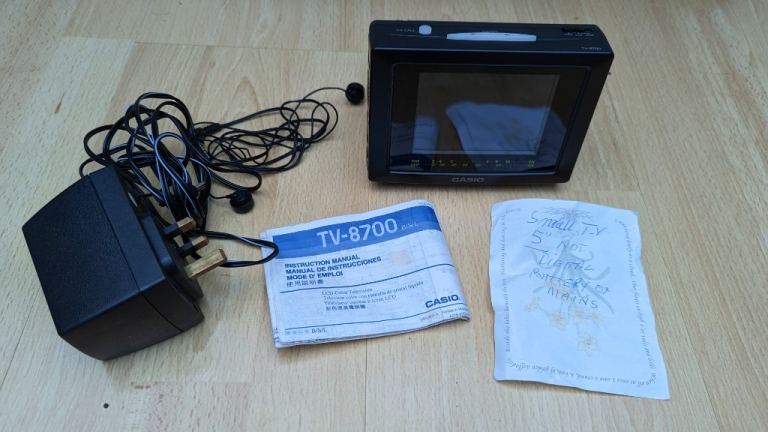 Rare Vintage Casio TV-8700 Portable Handheld TV with Manual & Mains Pl