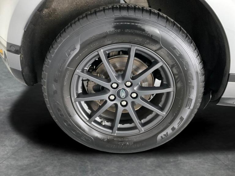 2021 Land Rover Range Rover Evoque 2.0 D165 MHEV R-Dynamic SUV 5dr Diesel Auto 4WD Euro 6 (s/s) (...