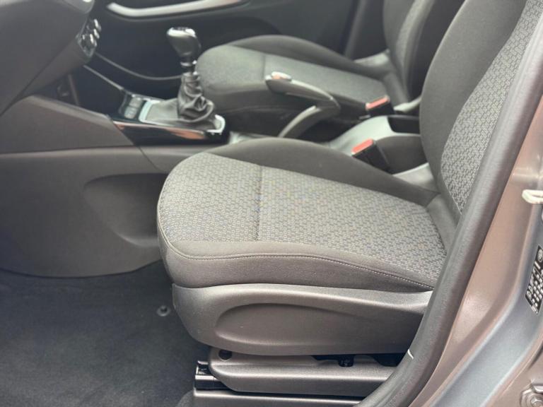 2019 Vauxhall Crossland X 1.2T ecoTec [110] SE 5dr [6 Speed] [S/S] HATCHBACK PETROL Manual