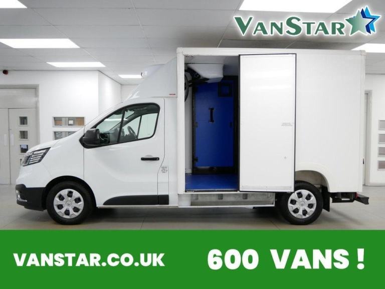 74 RENAULT TRAFIC 2.0 BLUEDCI 150 BHP LONG RED EDITION REFRIGERATED