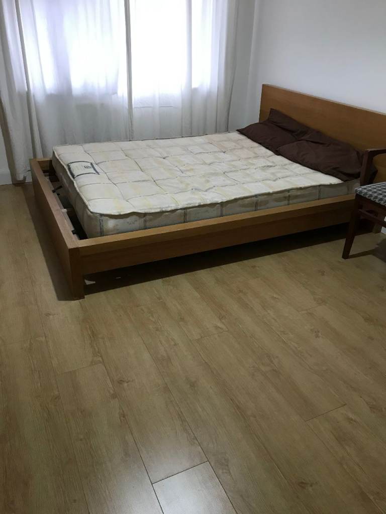 Double room near Farnworth station