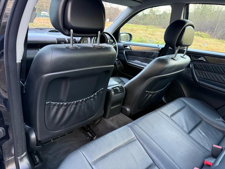 2006 Mercedes-Benz C Class C320 CDI Avantgarde SE 4dr Auto SALOON Diesel Automatic