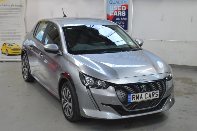 2020 Peugeot E-208 100kW Active 50kWh Electric Auto ONLY 15000 MILES Hatchback Electric Automatic