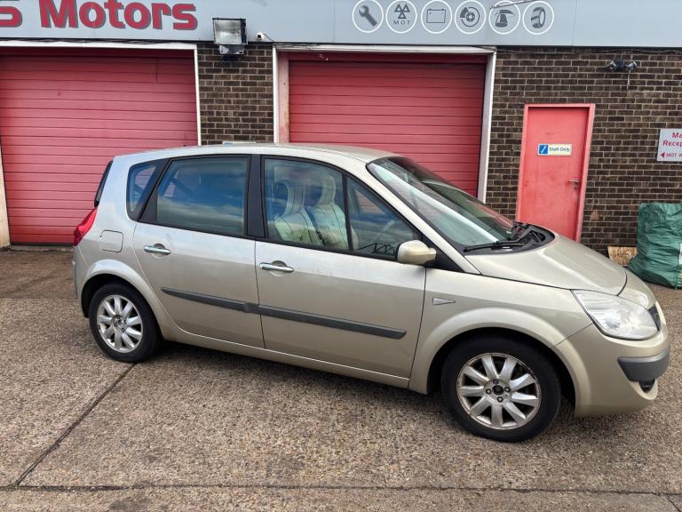 2007 Renault Megane 1.6 VVT Dynamique 5dr Auto [Euro 4] MPV Petrol Automatic