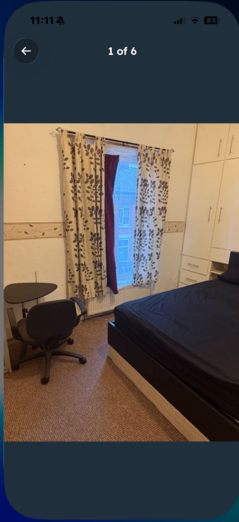 Double Room  in 3 bed room House  
