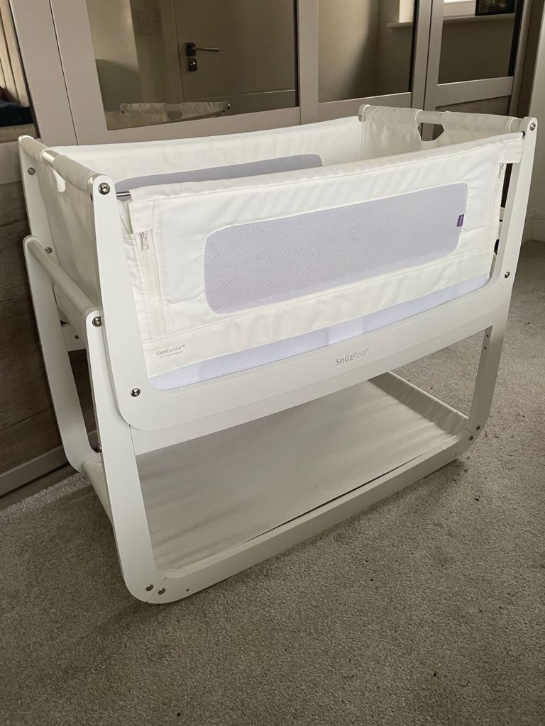 SnuzPod 4 Bedside Crib