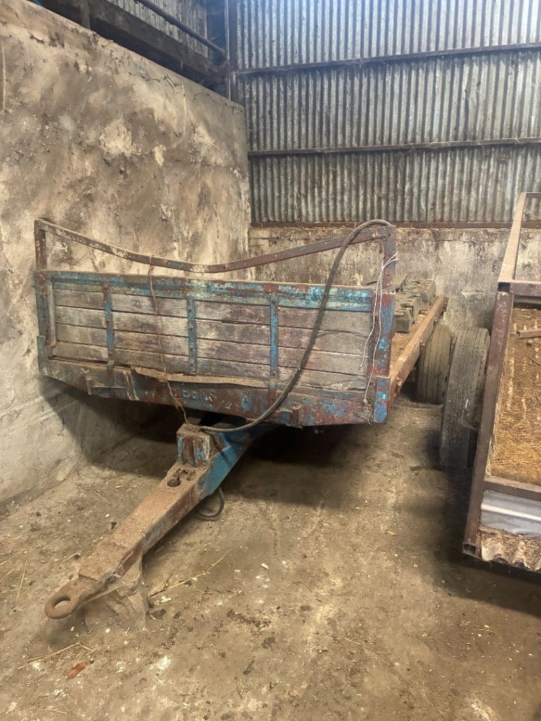 Wicks tipping trailer 