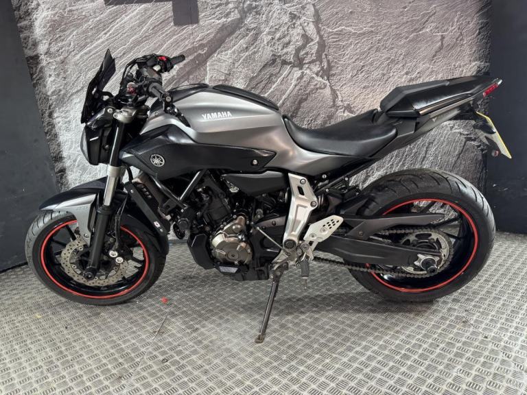 YAMAHA MT 07 MT07 MT-07 2015