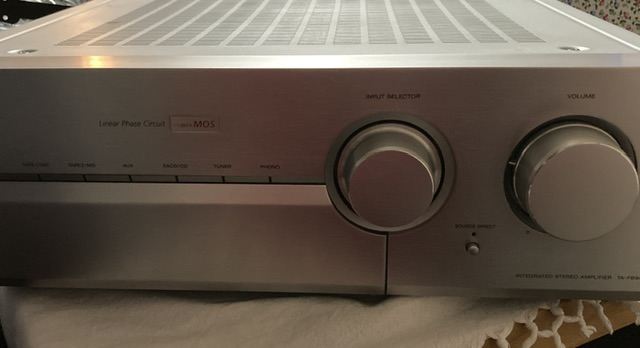 Sony Stereo amplifier (spares or repair)