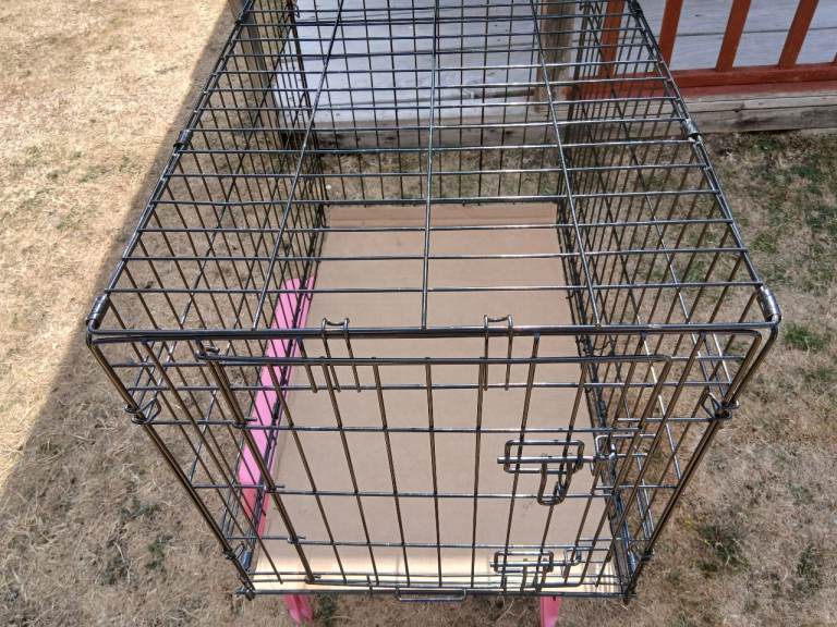 DOG CRATE H 76CM W 48 CM H53 CM  NORTH BADDESLEYL