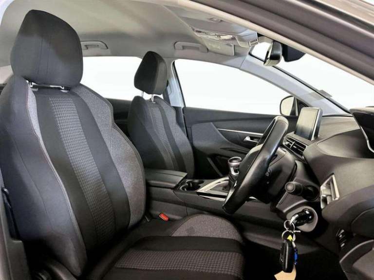 2019 Peugeot 3008 1.5 BlueHDi Active Euro 6 (s/s) 5dr Manual SUV Diesel Manual