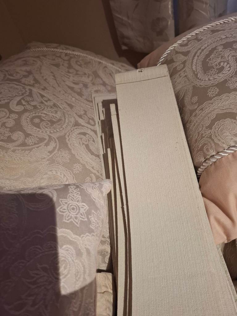 Free Washable Louver Blinds