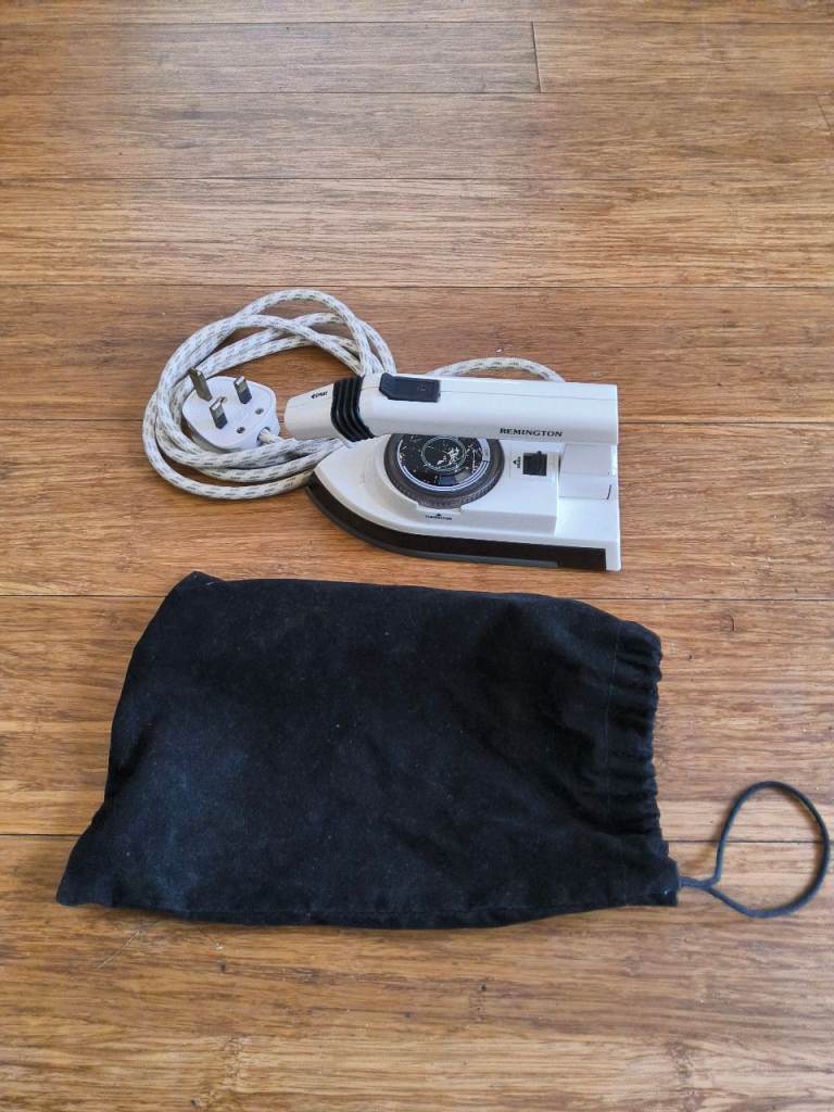 Vintage Compact Remington Travel Iron with Pouch – Working Order