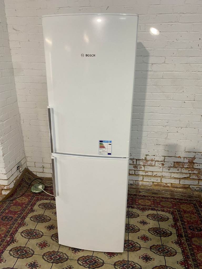 185CM Bosch Fridge Freezer