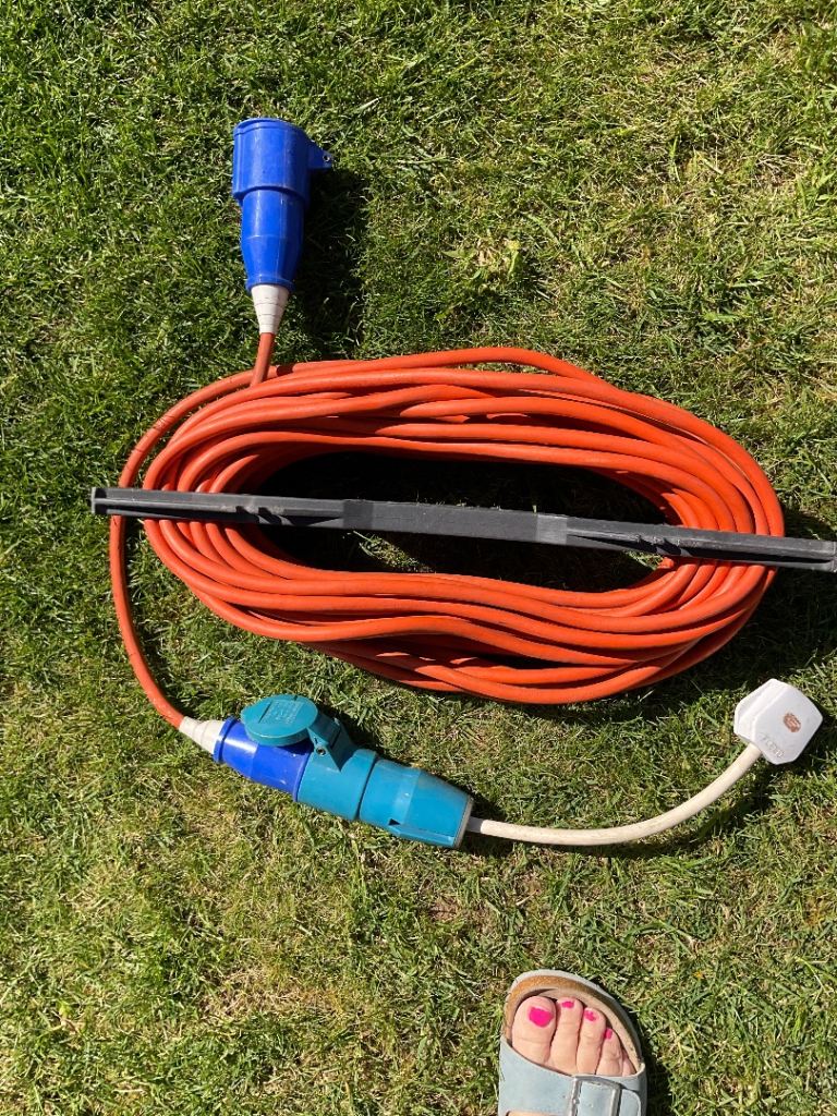 Caravan/ Motorhome Heavy Duty 20m Extension lead 